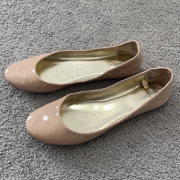 women’s tan flats size 8.5 - Picture 2 of 4